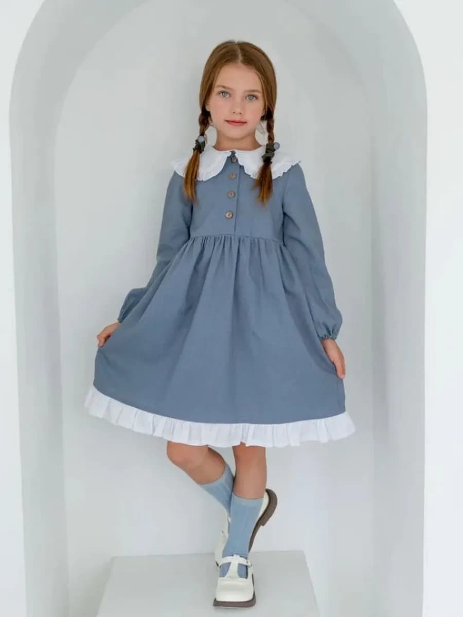 Платье школьное с воротником