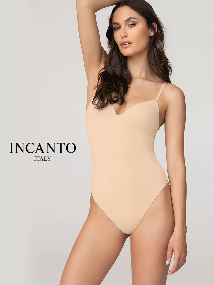 Боди моделирующее с треугольными чашками на бретелях