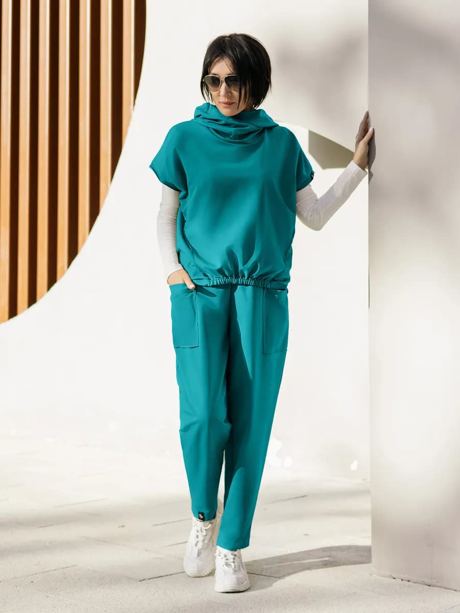 Костюм домашний с брюками