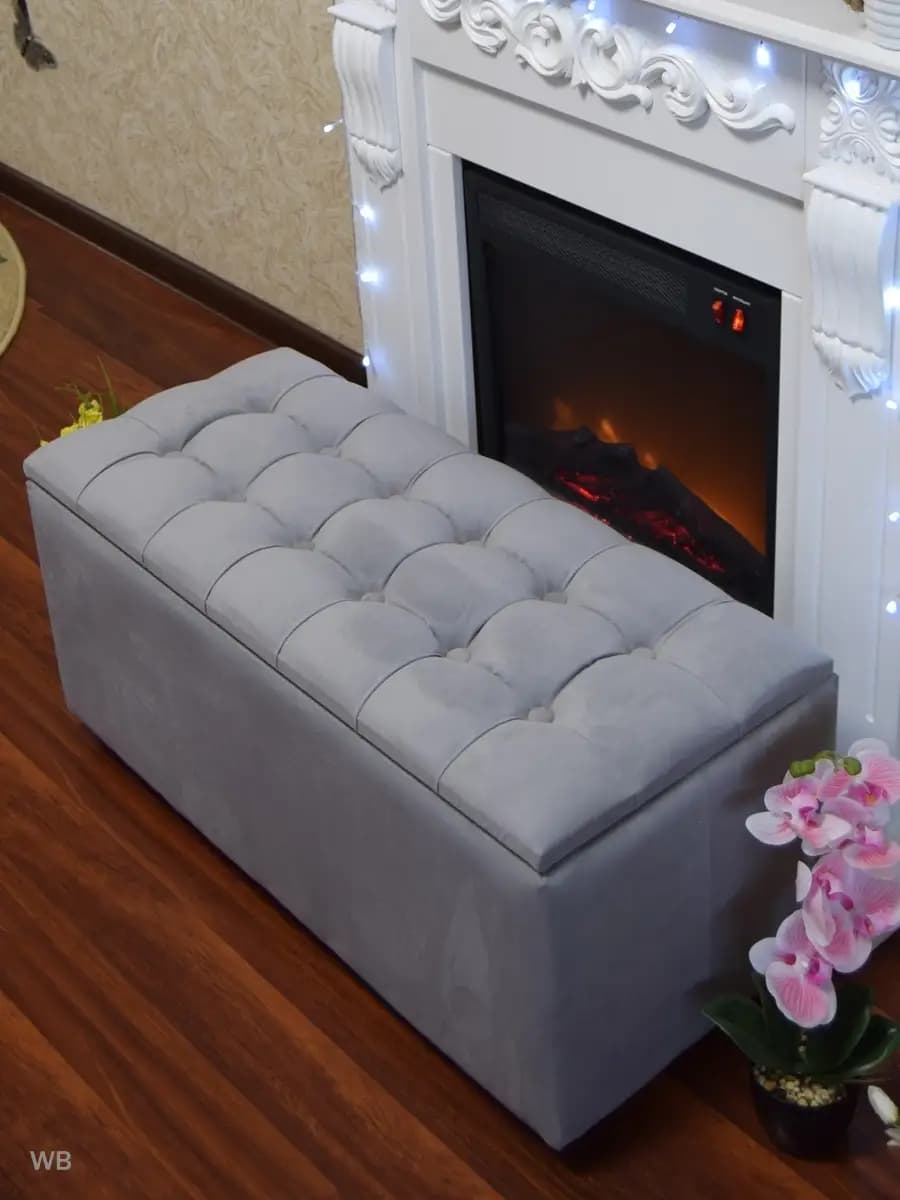 Пуфик для прихожей спальни