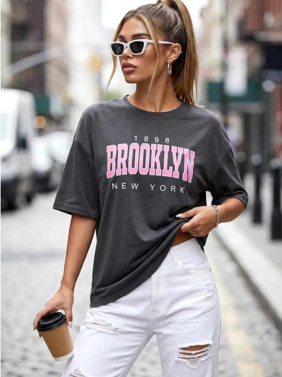 Футболка оверсайз с принтом Brooklyn