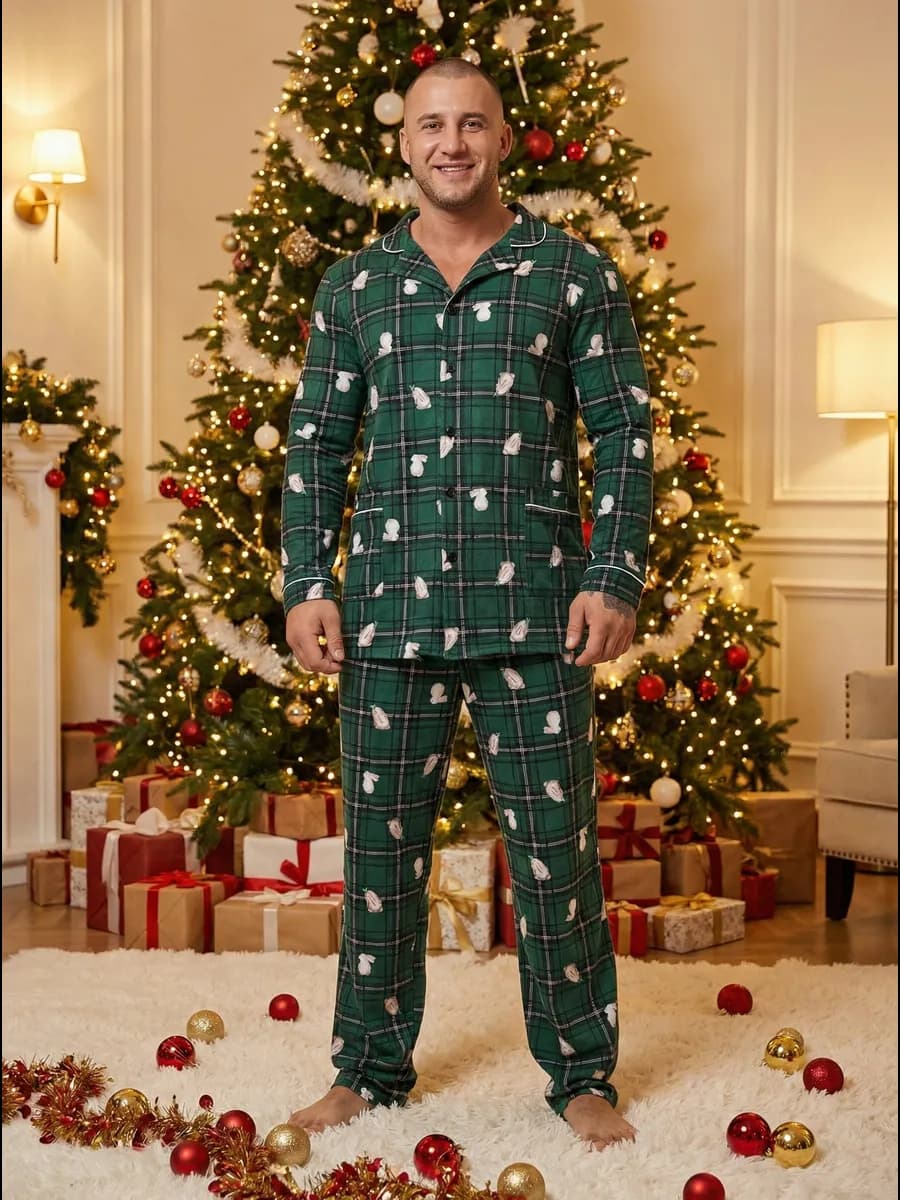 Пижама со штанами домашняя больших размеров новогодняя - фото 1