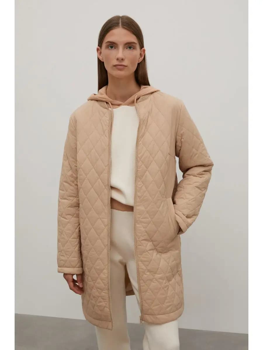 Пальто стеганое демисезонное