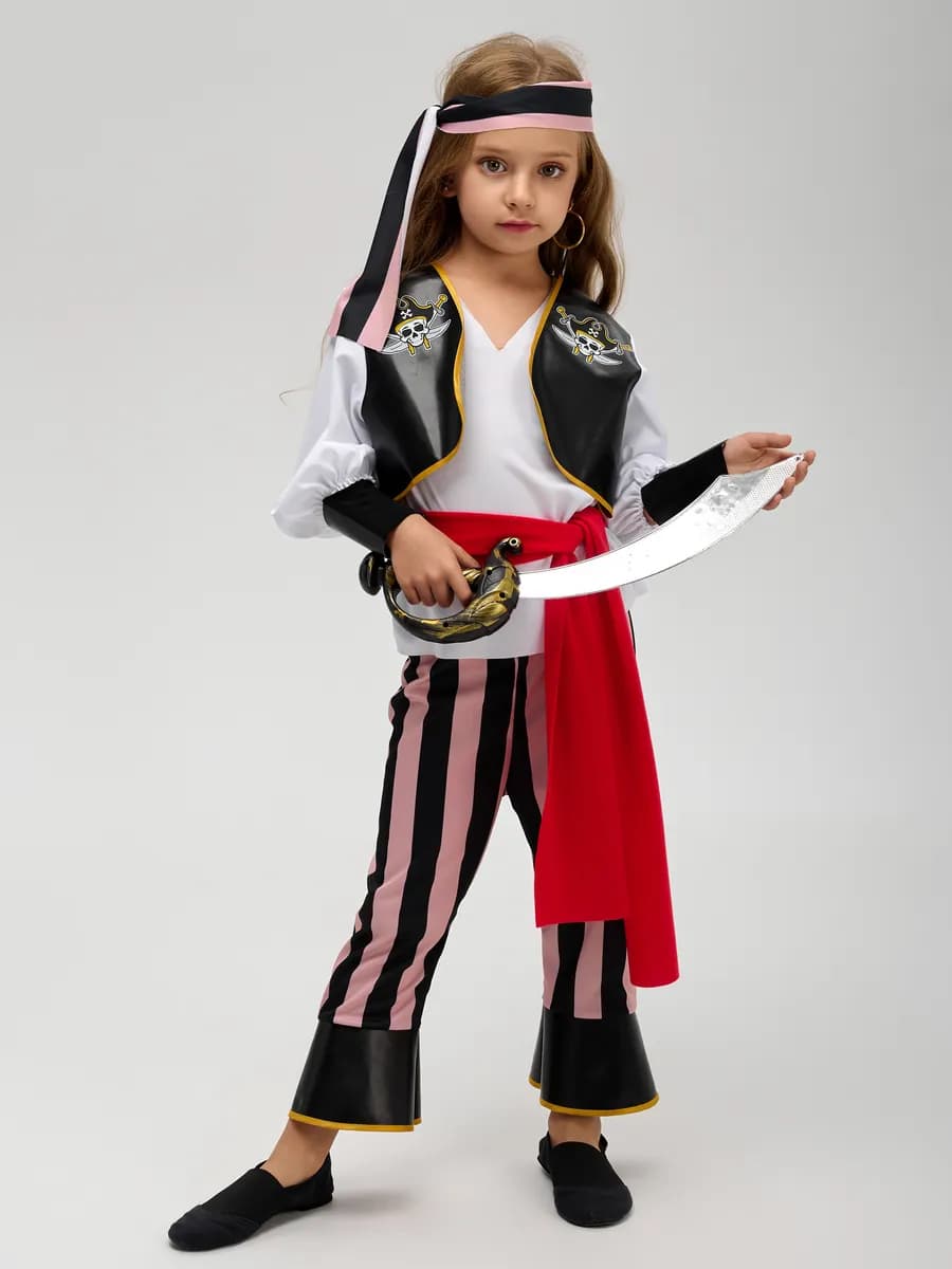 Новогодний костюм пиратки