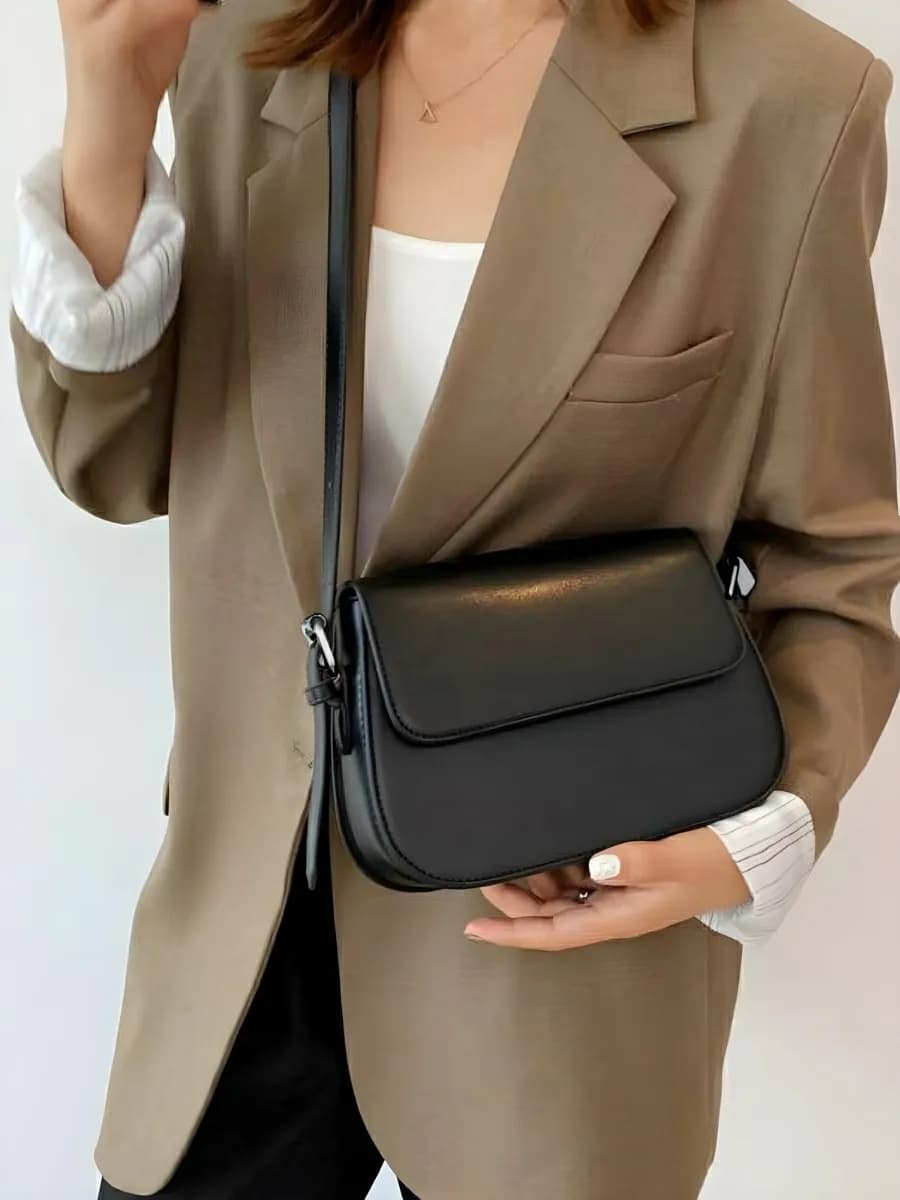 Сумка через плечо кросс-боди маленькая черная