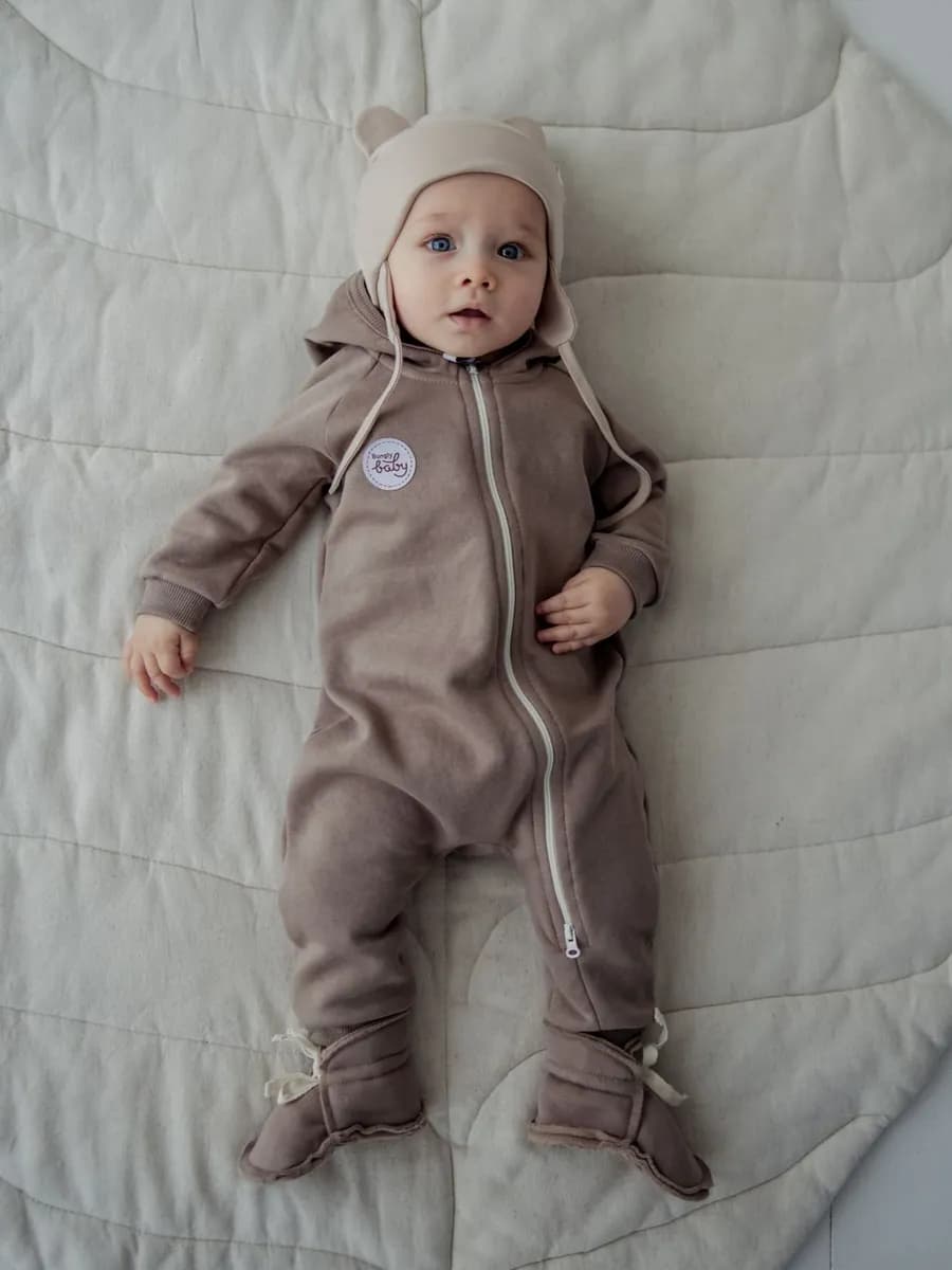 Детский трикотажный комбинезон поддева с капюшоном и начесом