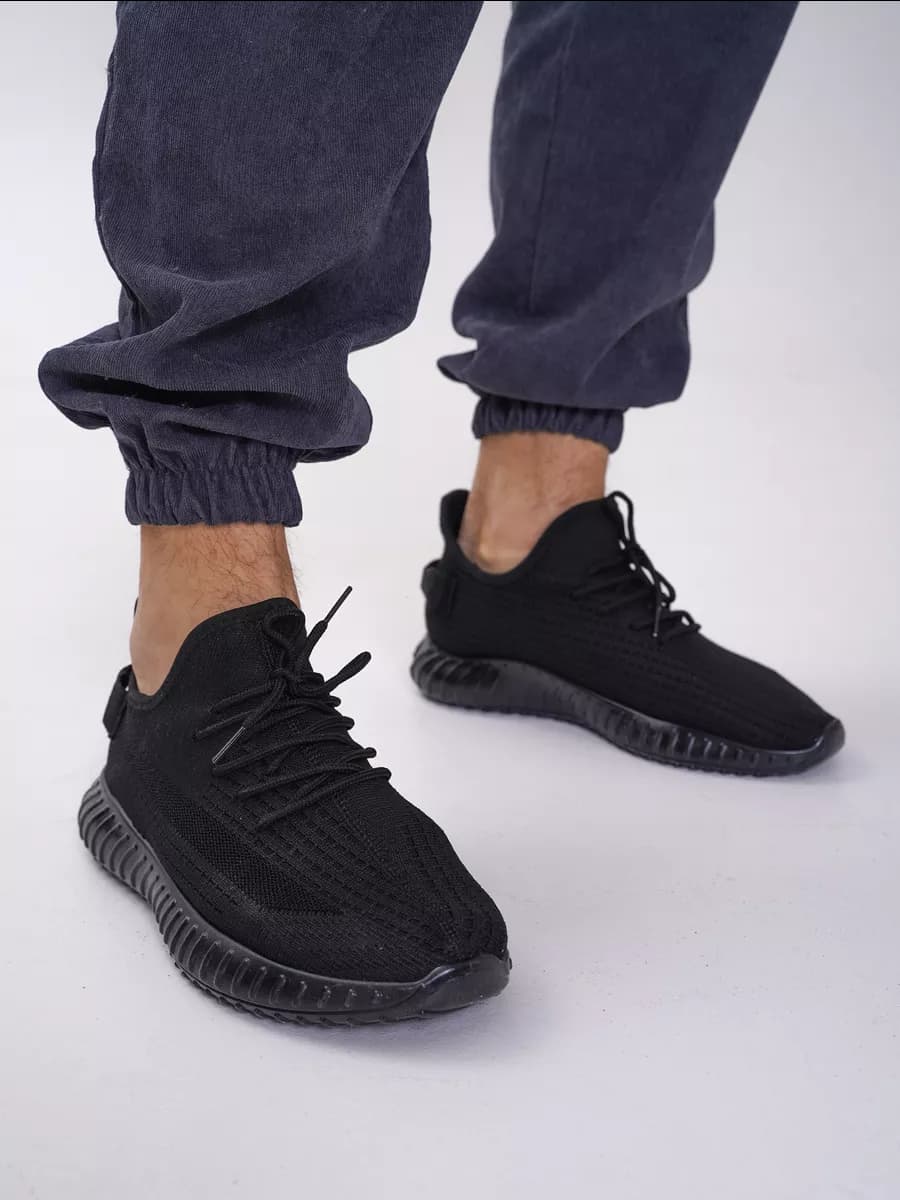 Кроссовки дышащие с сеткой спортивные