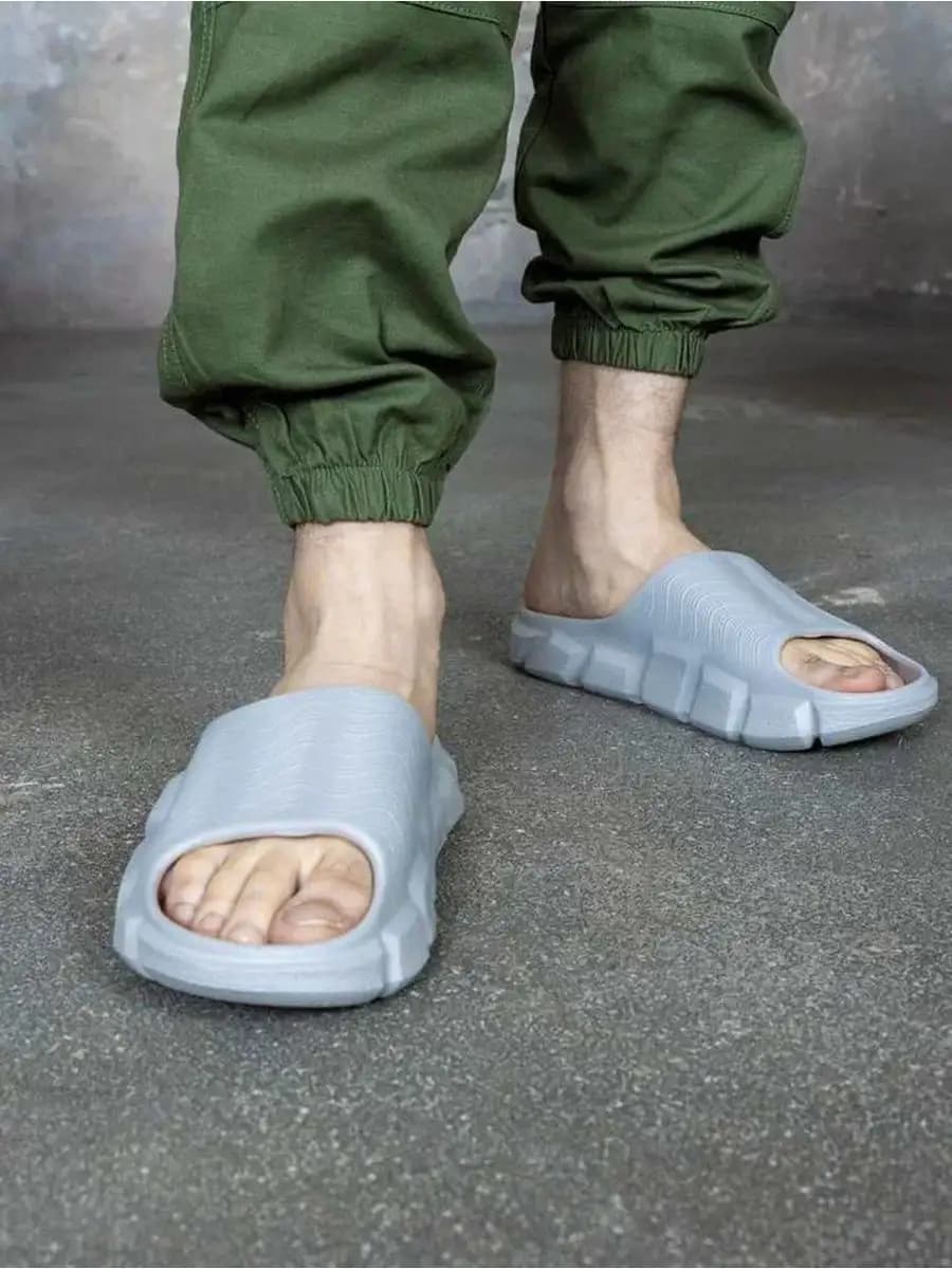 Шлепки летние резиновые