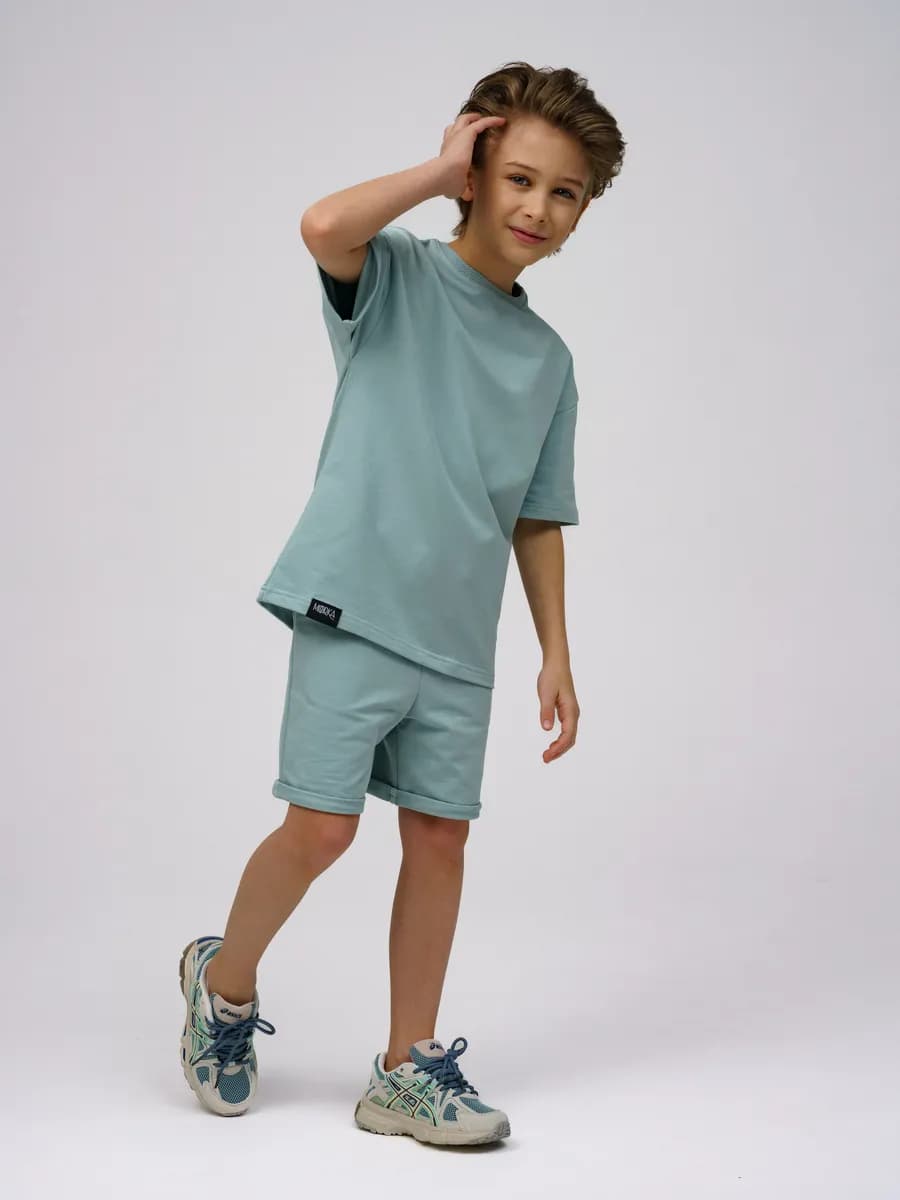 Спортивный костюм оверсайз с шортами