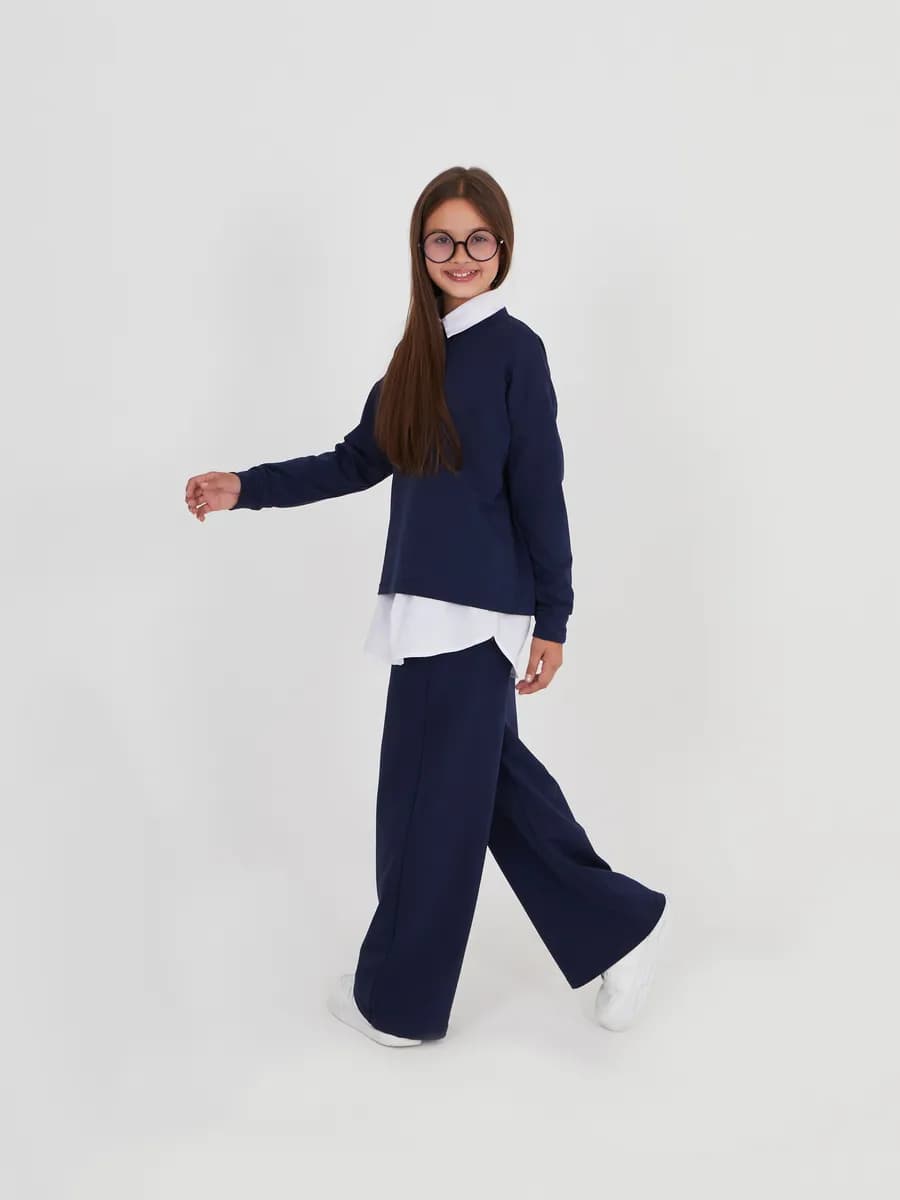 Школьный костюм с брюками