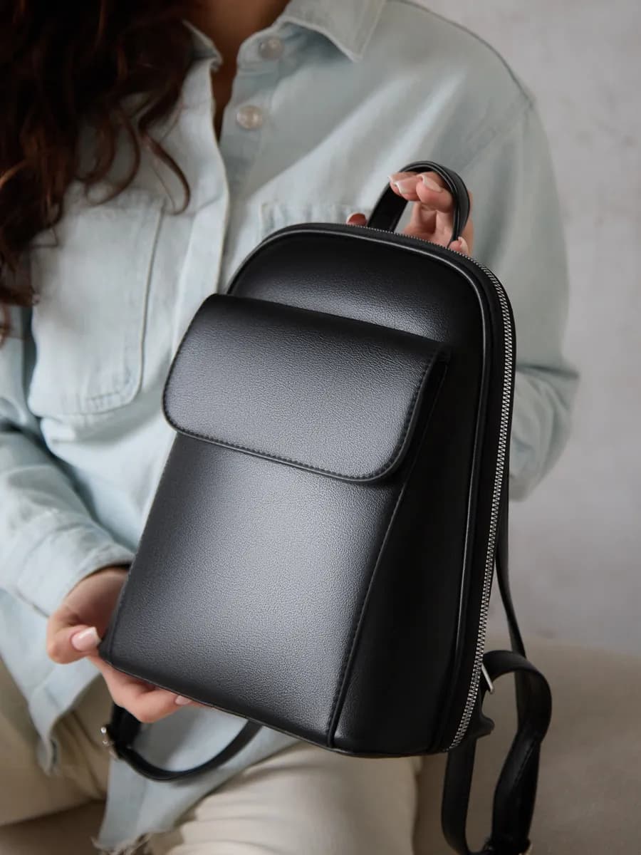 Рюкзак сумка кожаная трансформер маленькая