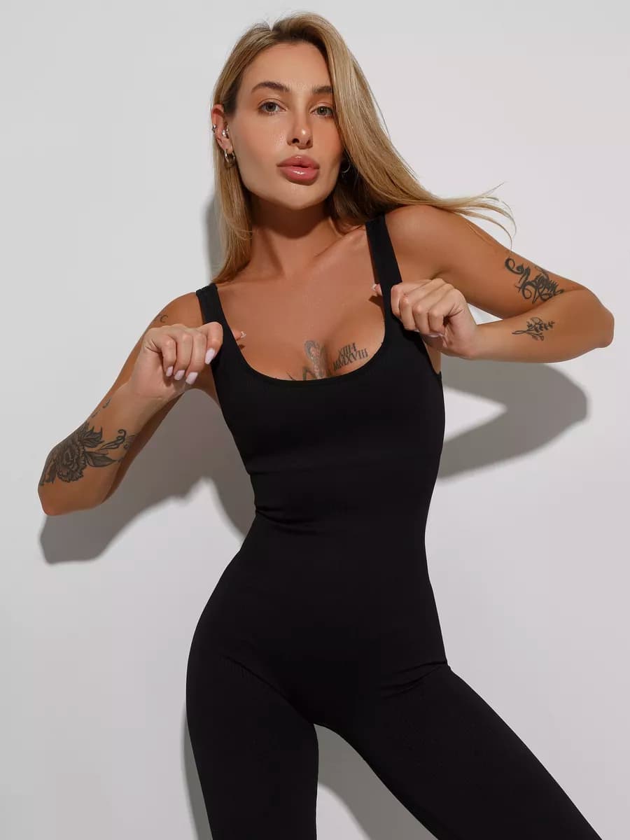 Комбинезон спортивный в рубчик