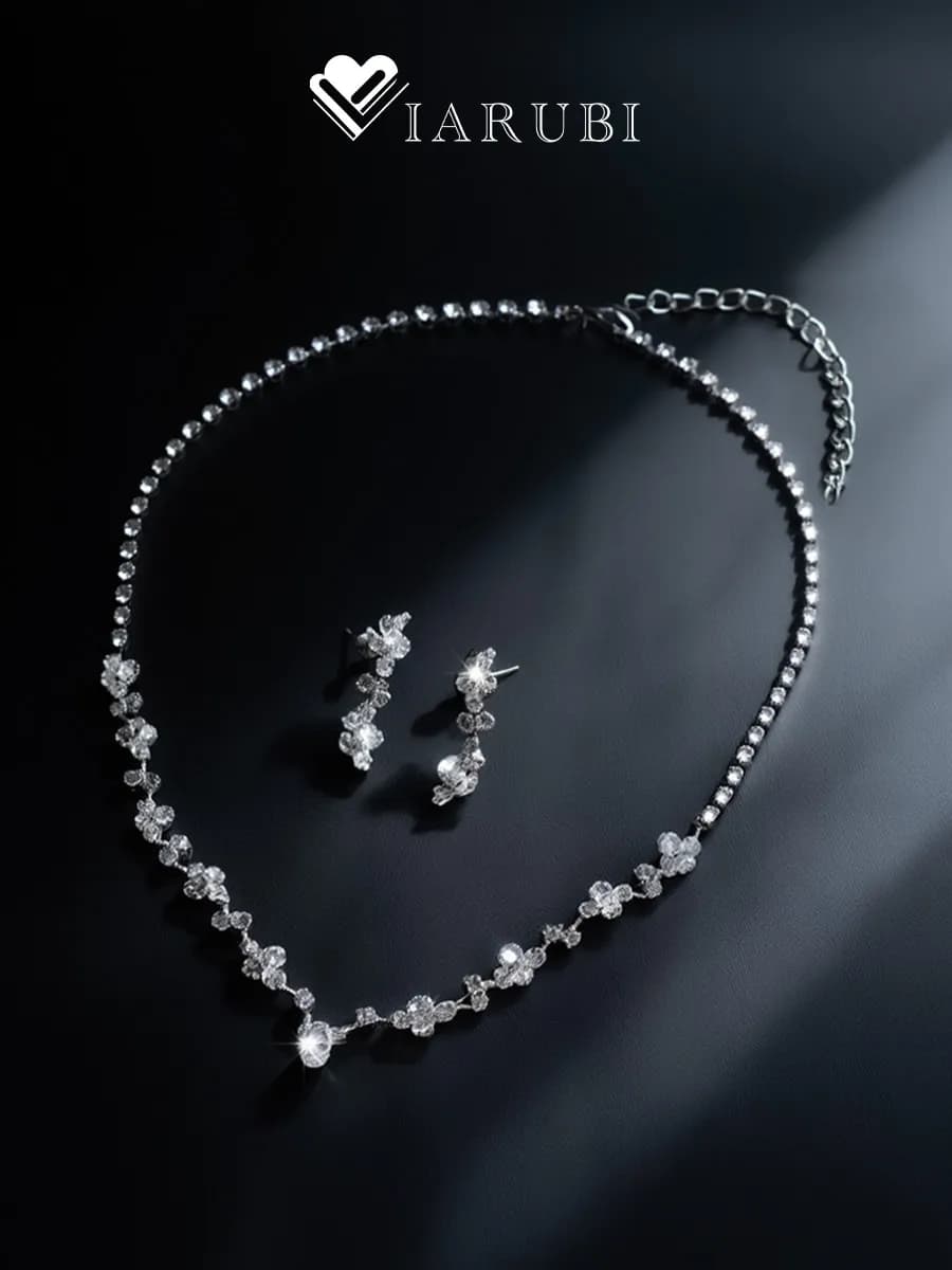 Комплект колье и серьги