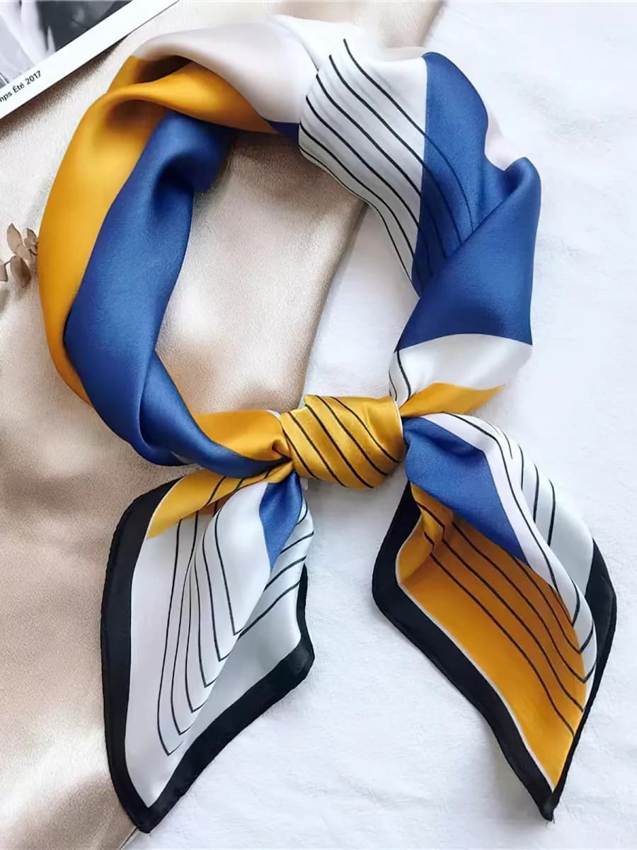 Платок шелковый на голову и шею