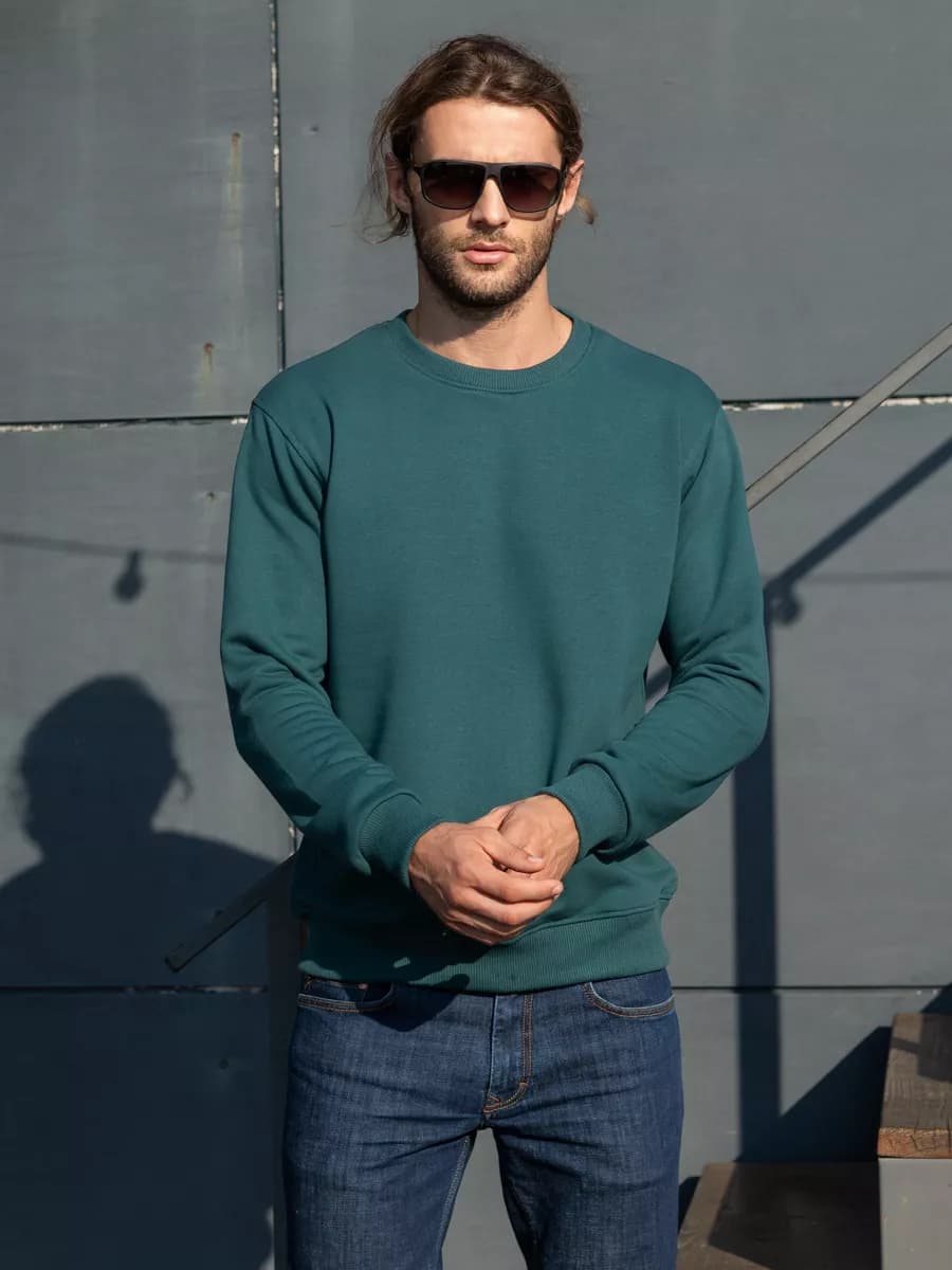 Свитшот классический без начеса базовый