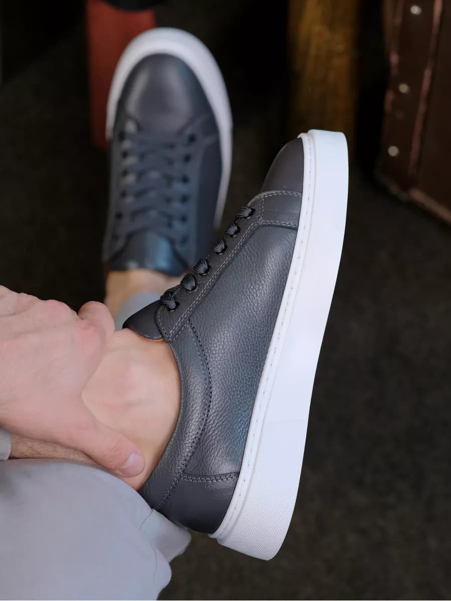 Кеды кожаные с белой подошвой