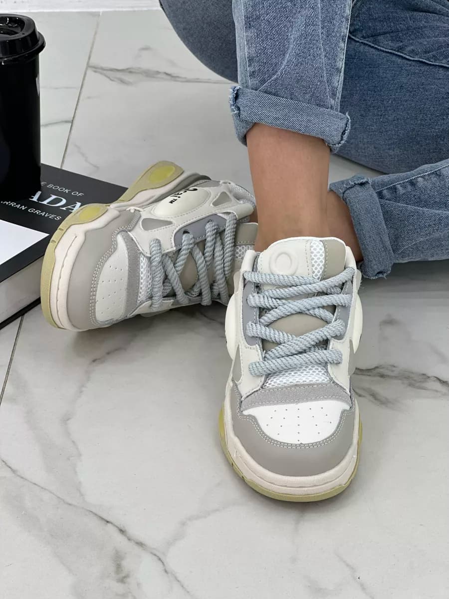 Кроссовки спортивные окаи Retro