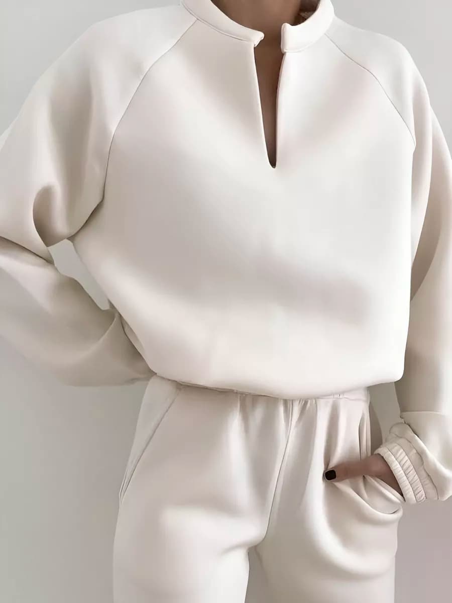 Свитшот оверсайз теплый нарядный