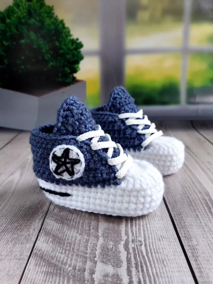 Пинетки кеды вязаные для новорожденных