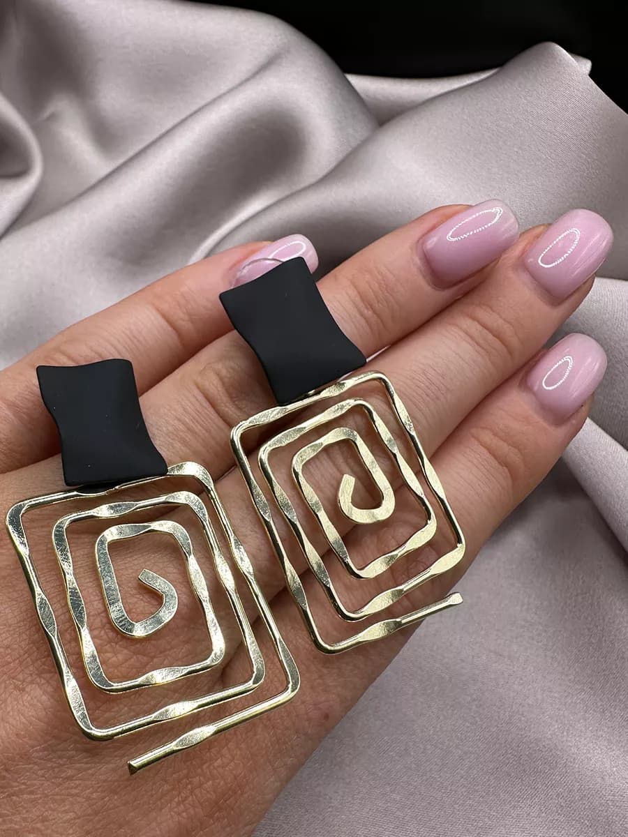 Серьги бижутерия крупные