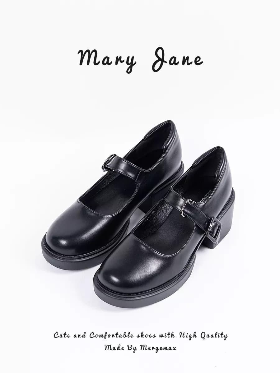 Туфли школьные на низком каблуке с ремешком