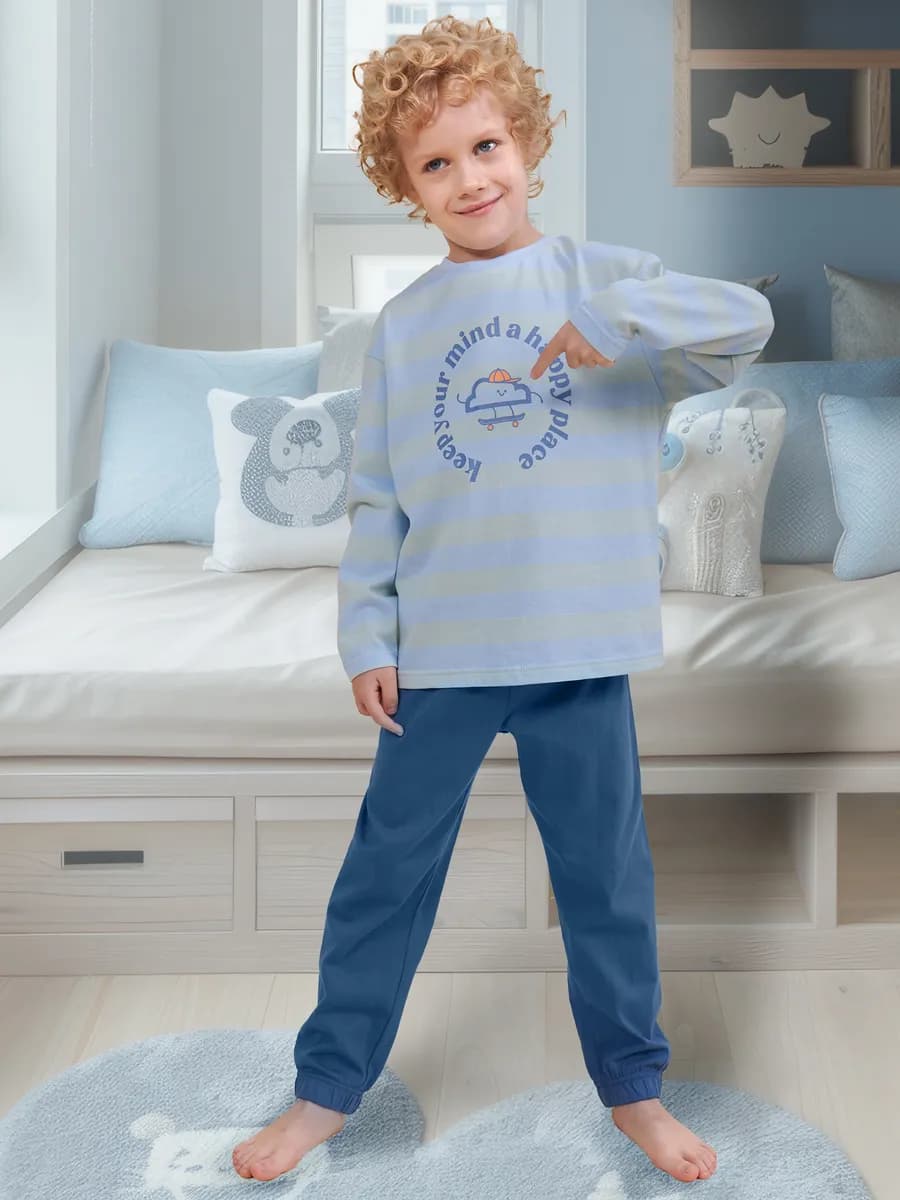 Пижама для мальчика со штанами и кофтой с длинным рукавом