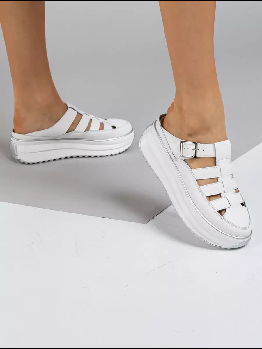 Сабо женские кожаные