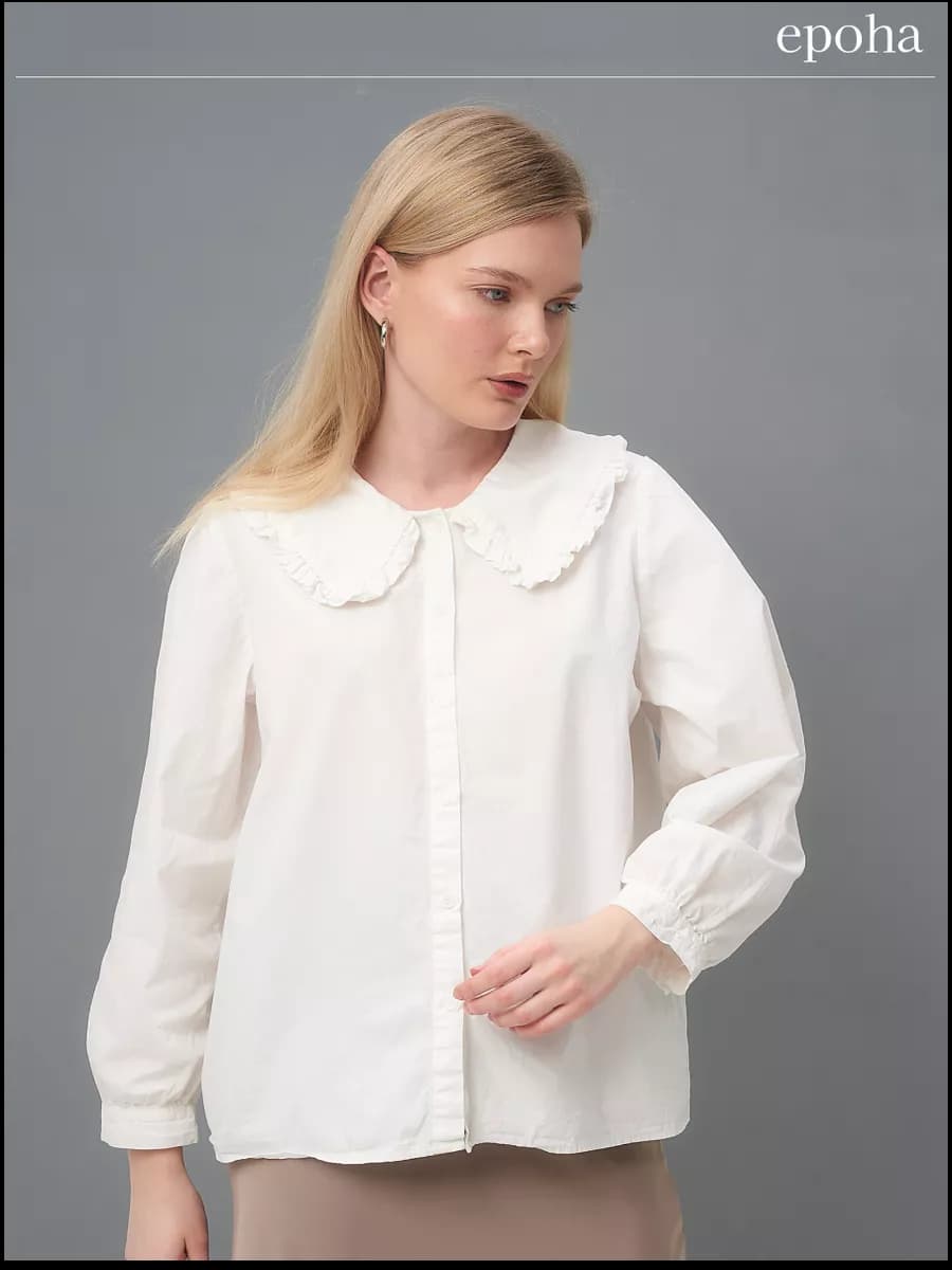 Рубашка женская с рюшами и отложным воротником