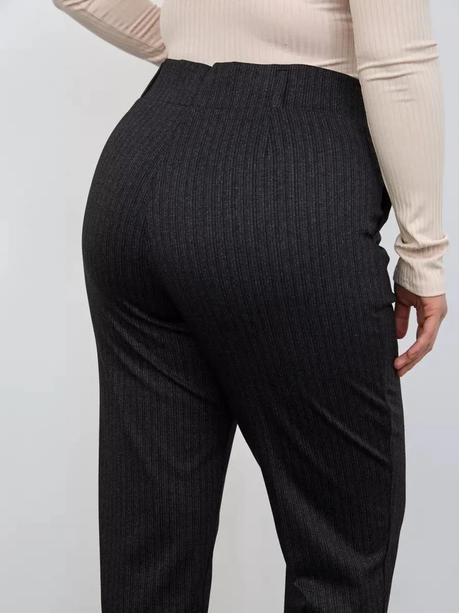 Брюки классические на резинке трикотажные