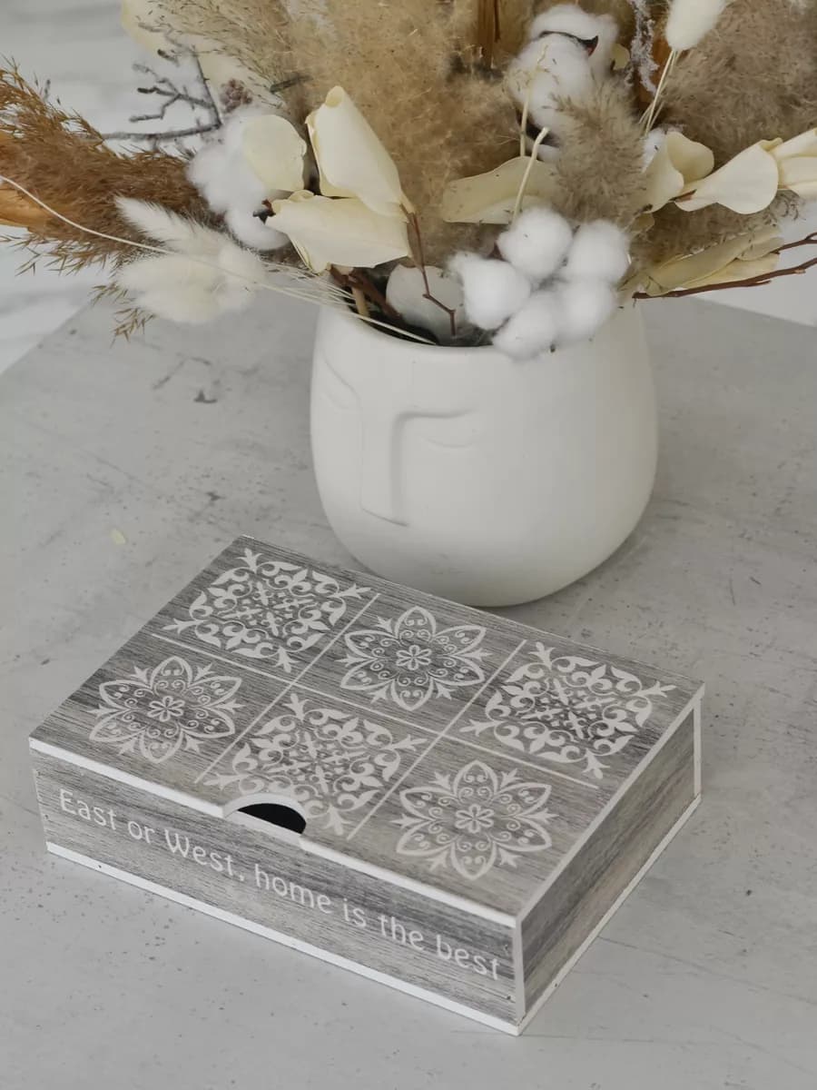 Шкатулка для украшений и мелочей деревянная Орнамент