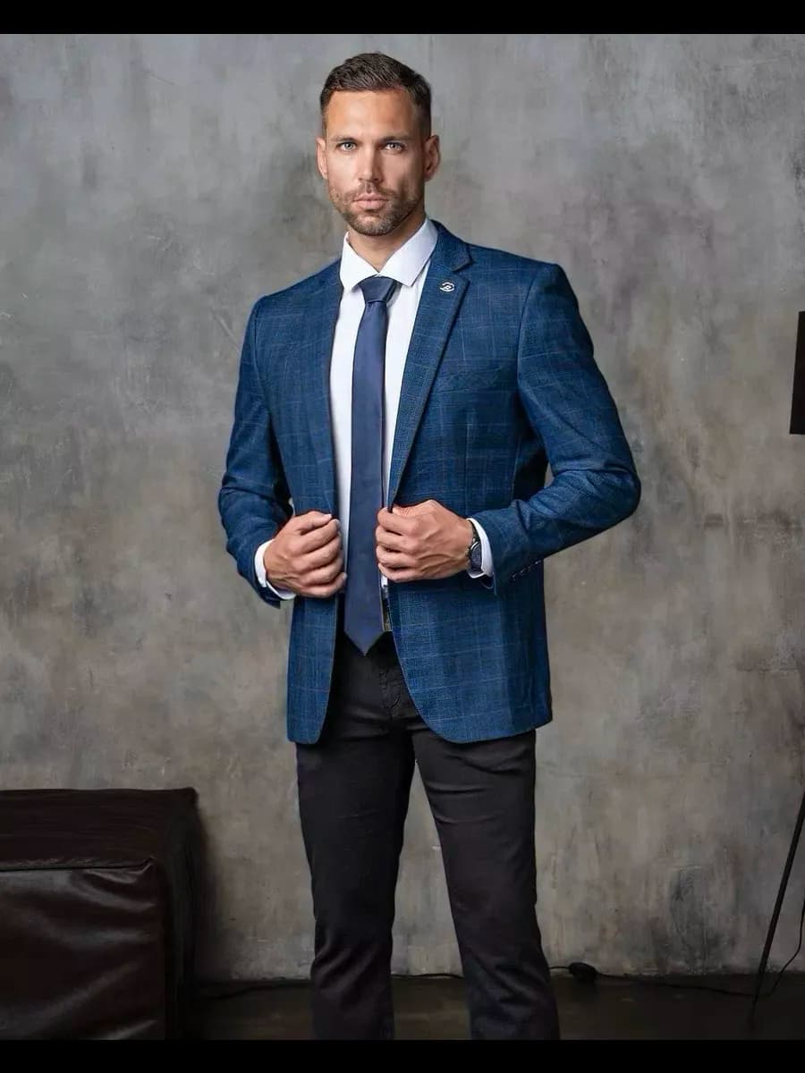 Пиджак приталенный классический под джинсы - фото 1