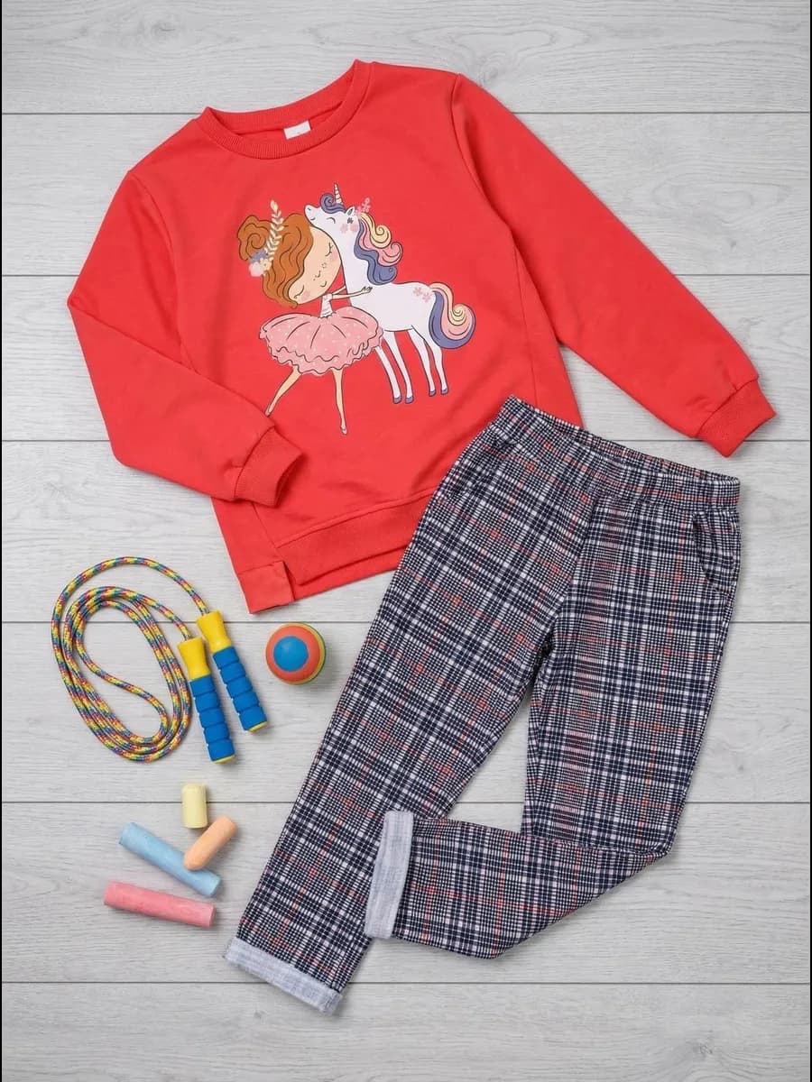 Костюм для девочки в садик