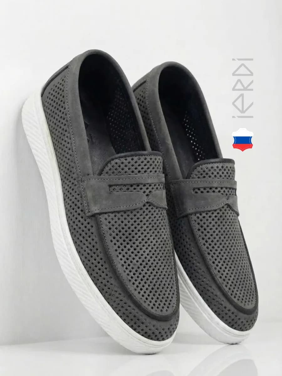 Перфорированные мокасины из нубука