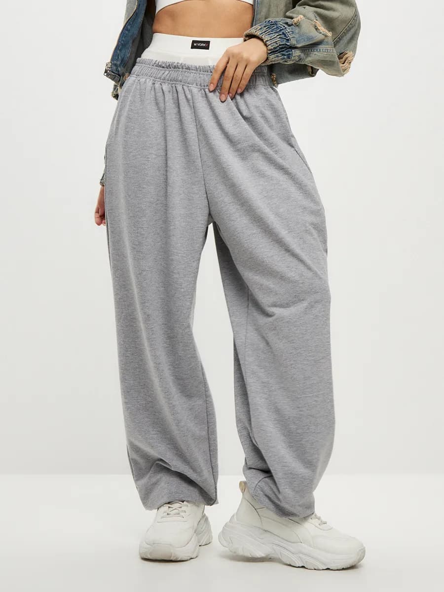 Легкие спортивные широкие штаны оверсайз