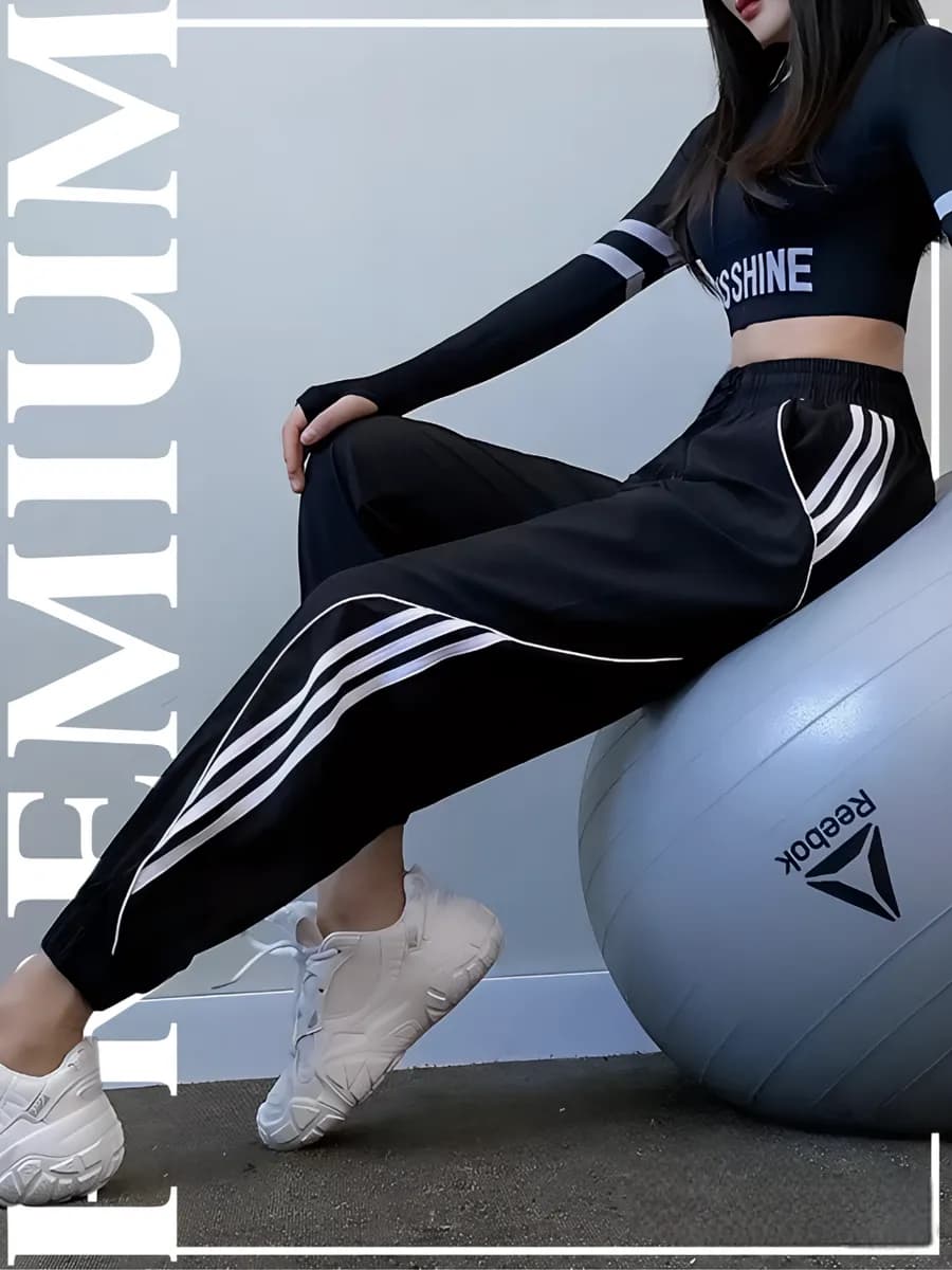 Спортивные штаны с лампасами тонкие