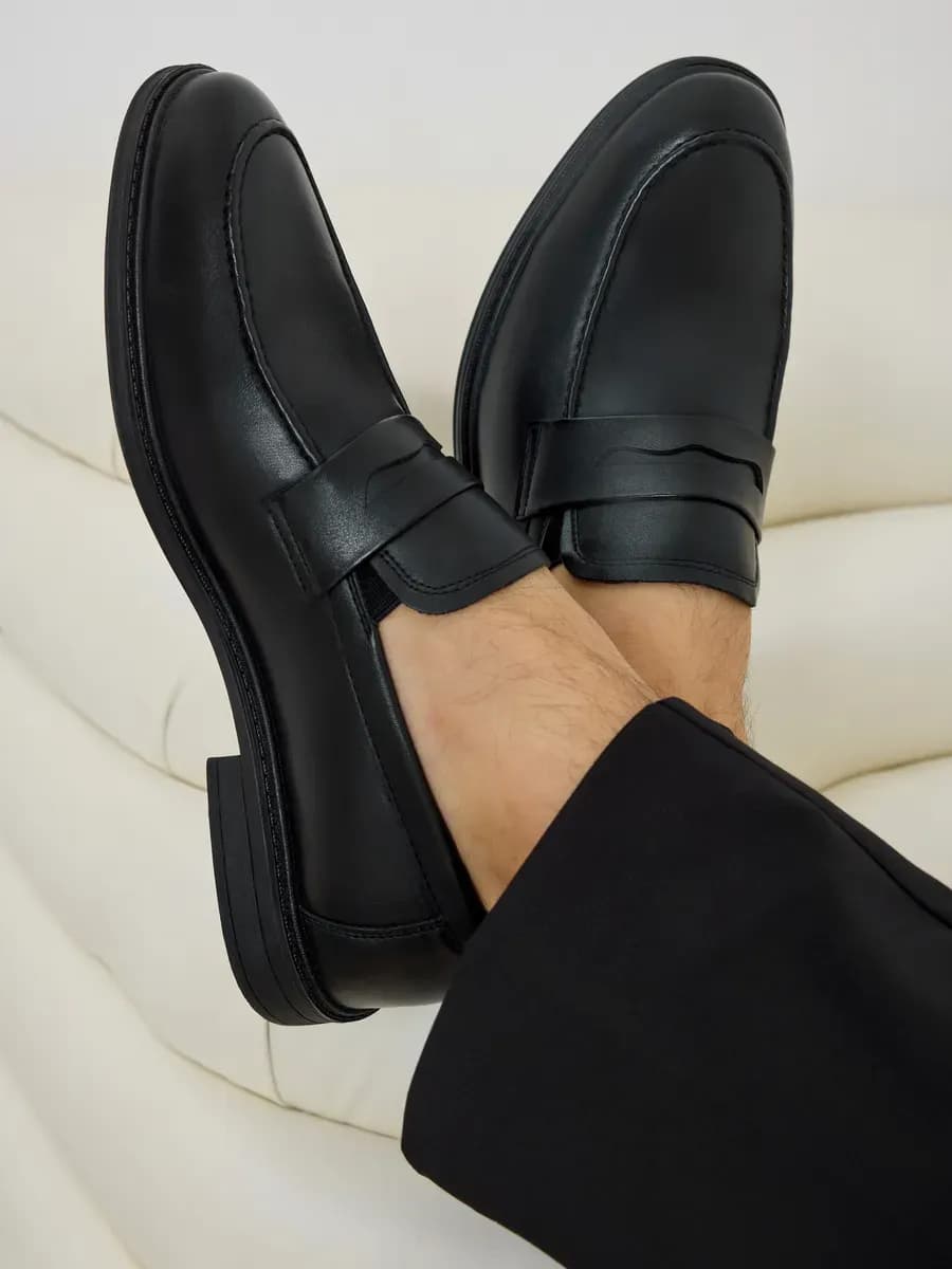 Лоферы туфли классические