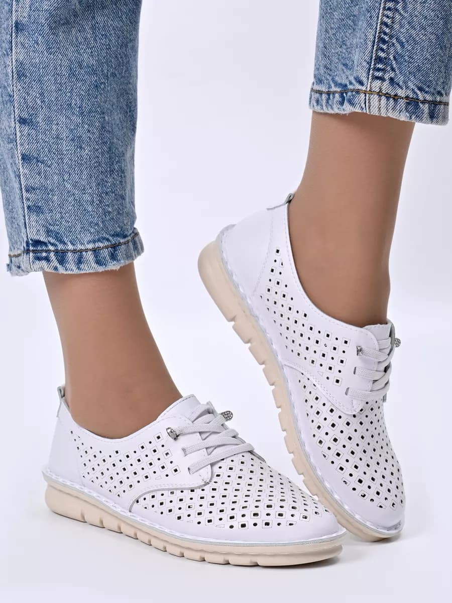 Мокасины летние кожаные с перфорацией