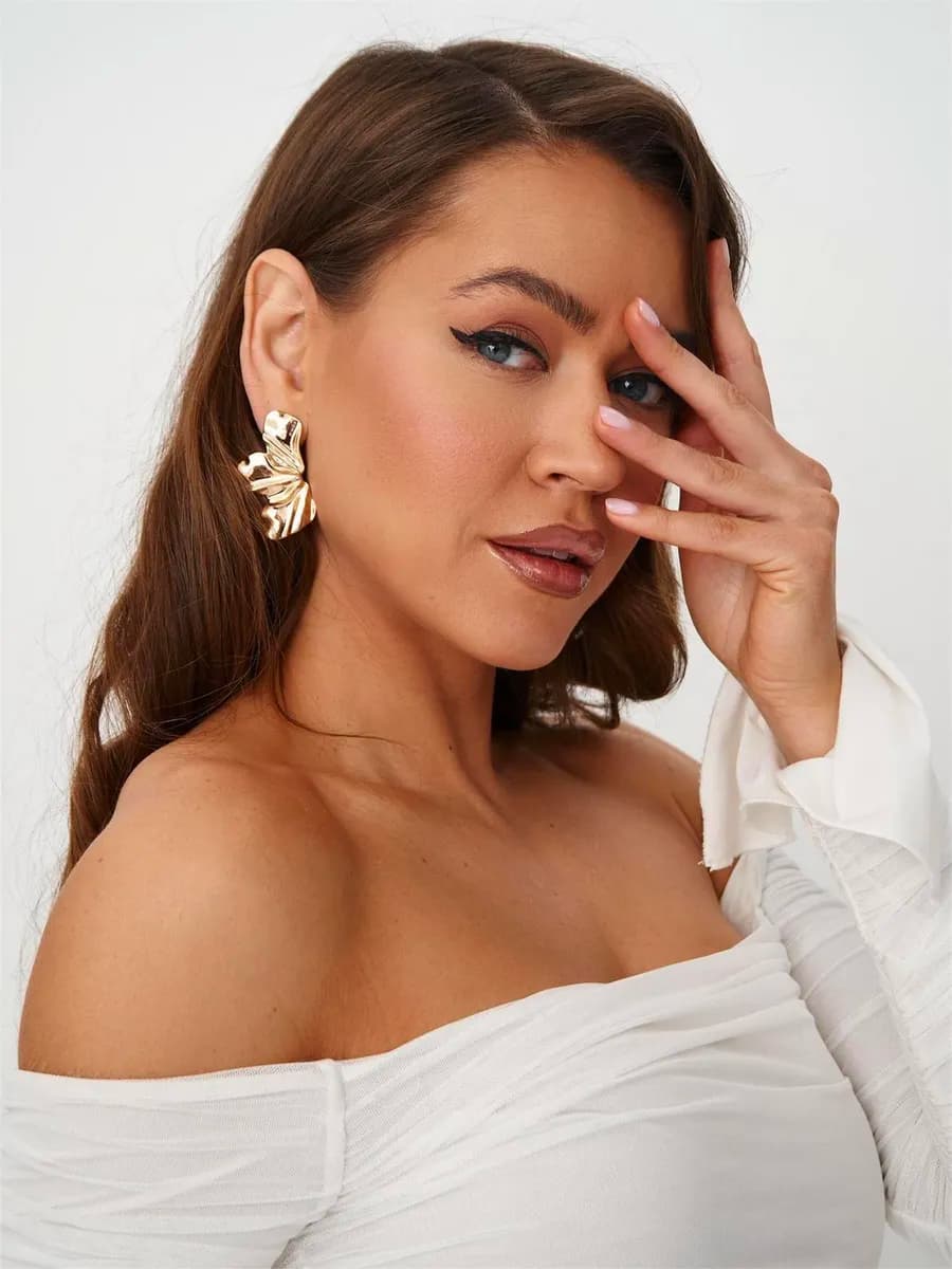 Серьги бижутерия лепестки крупные массивные металл