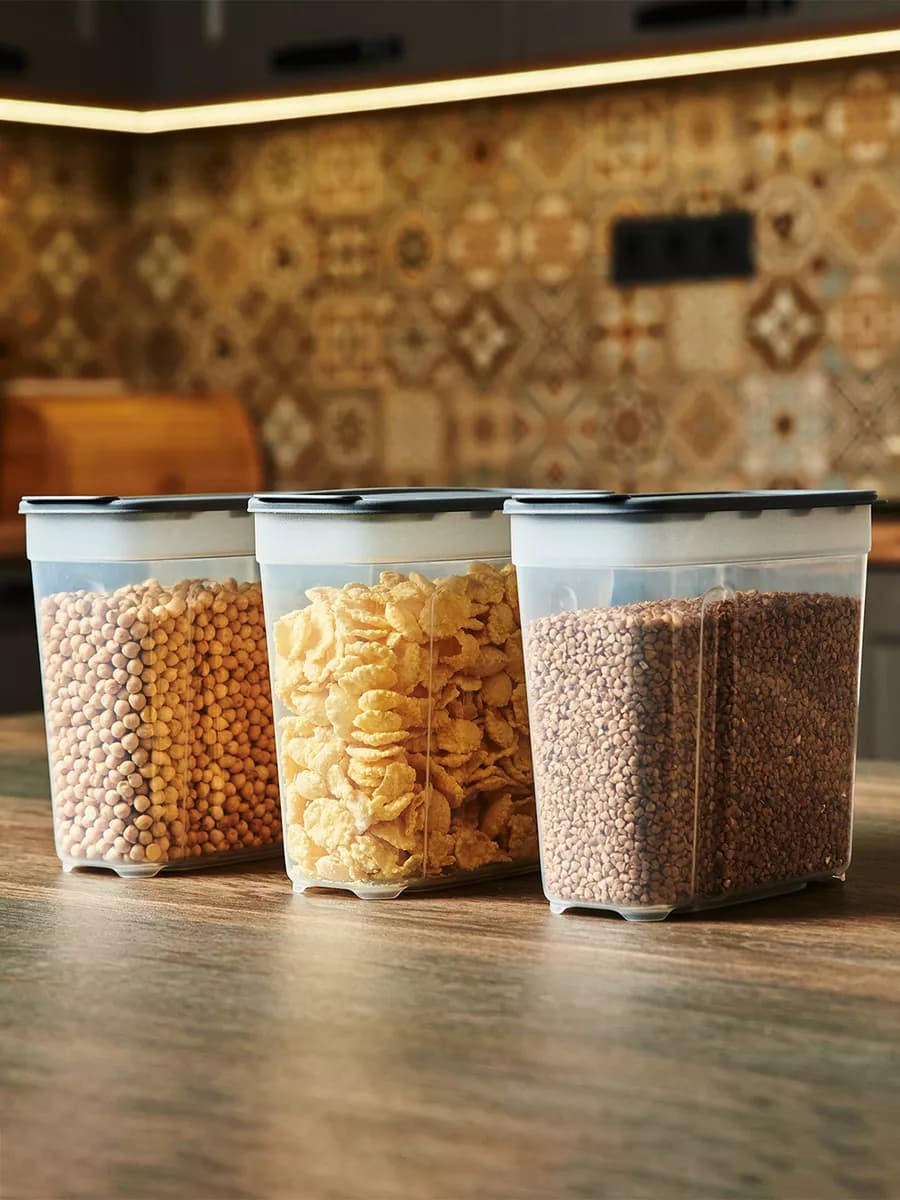 Контейнер для хранения круп и сыпучих продуктов 1,4 л