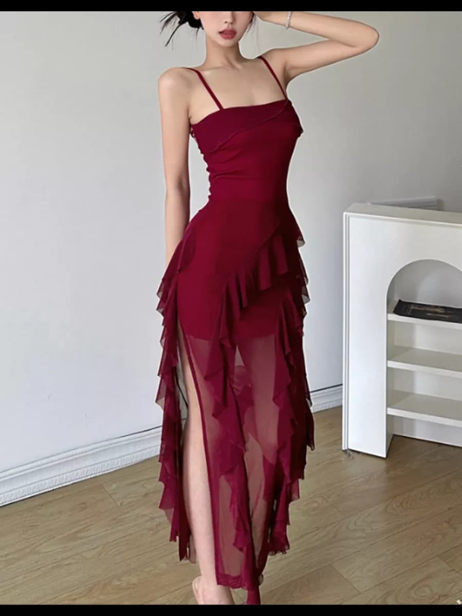 Платье y2k облегающее длинное с воланами