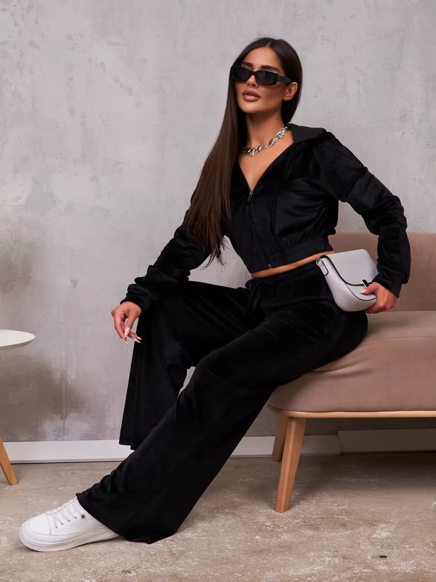 Костюм велюровый спортивный с капюшоном двойка