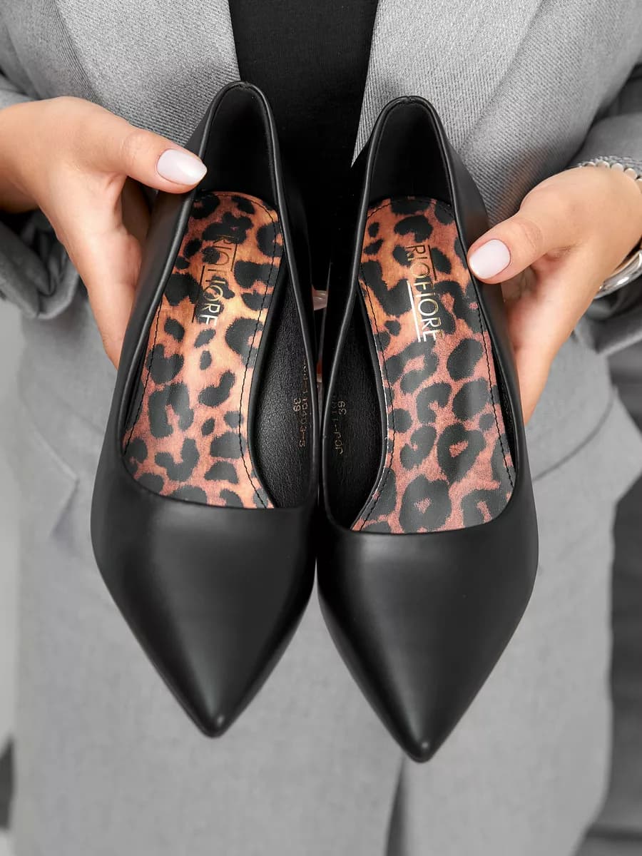 Туфли на каблуке шпильке лодочки вечерние