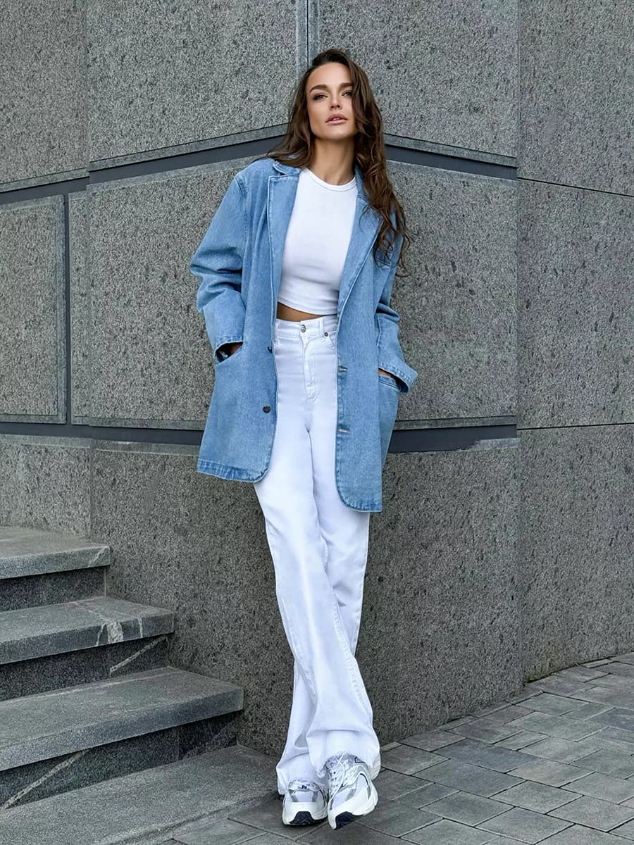 Джинсовый пиджак оверсайз удлиненный