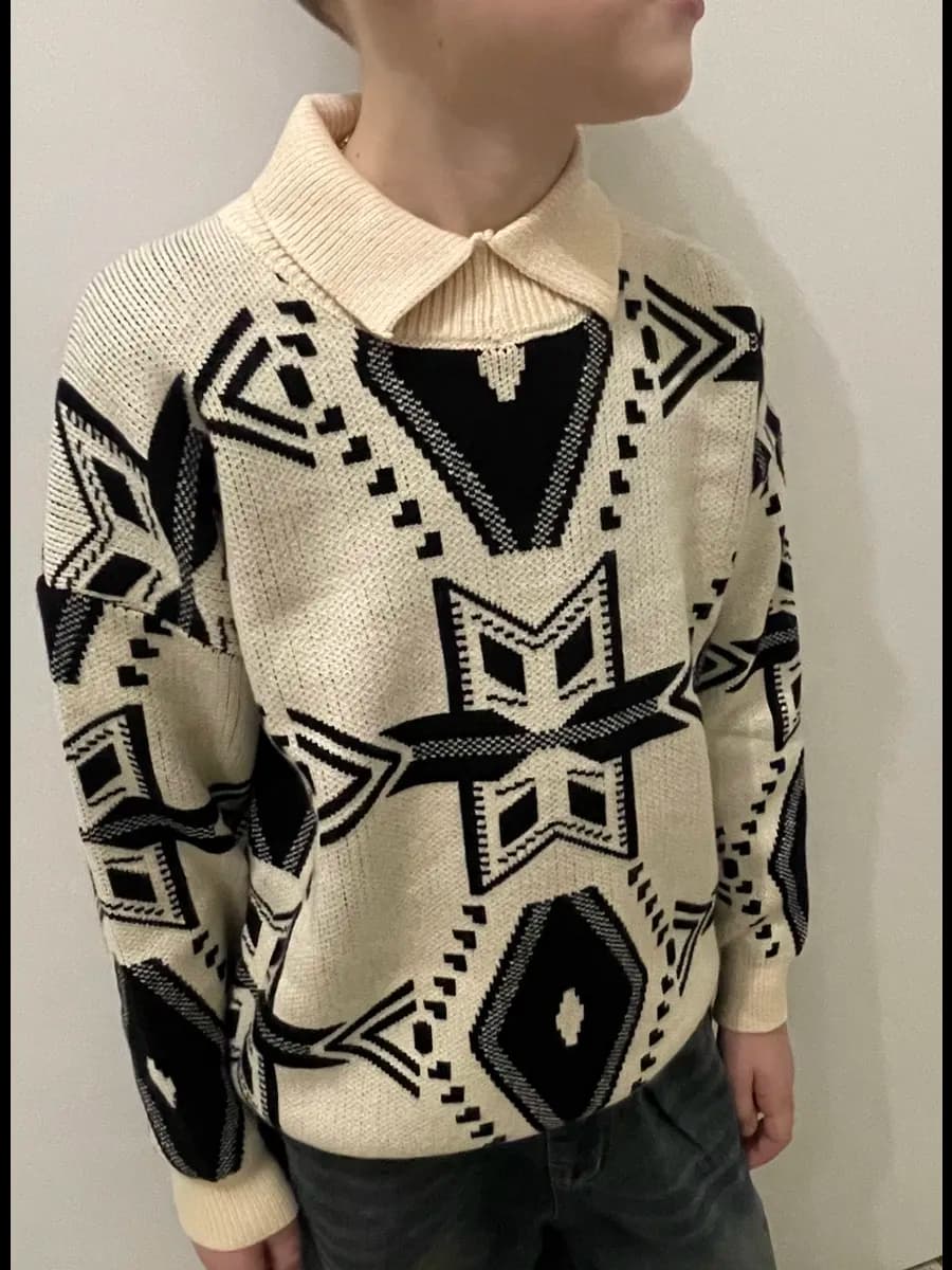 Джемпер вязаный с рисунком