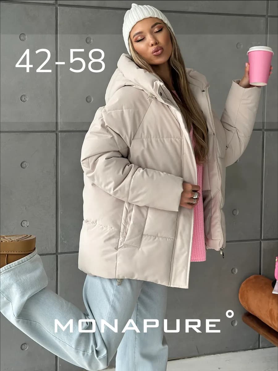 Куртка зимняя короткая с капюшоном