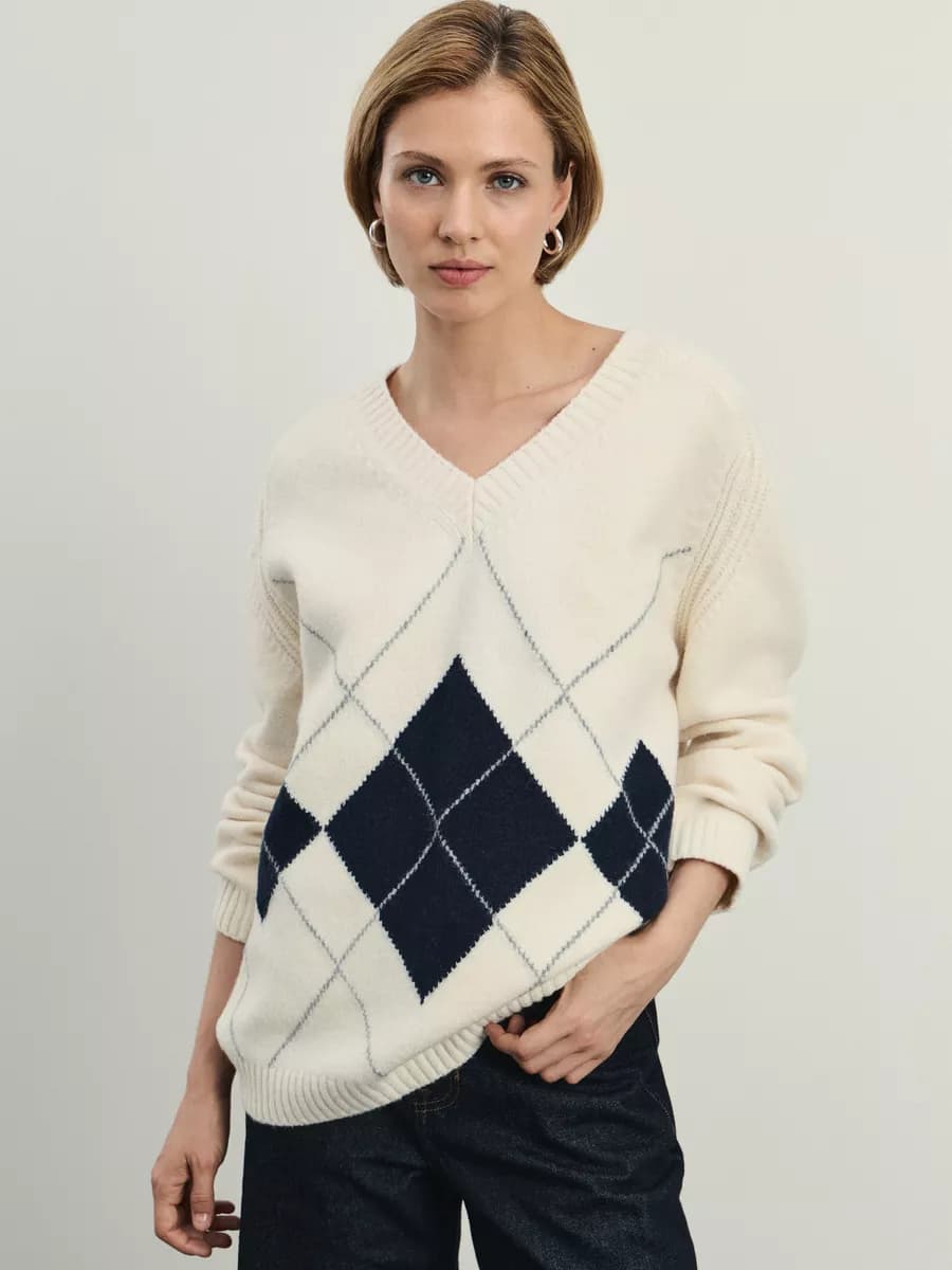 Джемпер с принтом широкий с V-вырезом - фото 1