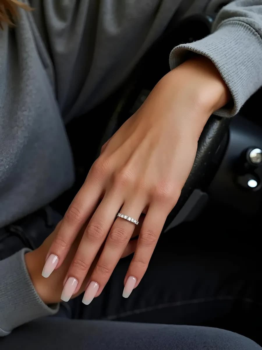 Кольцо бижутерия дорожка из камней