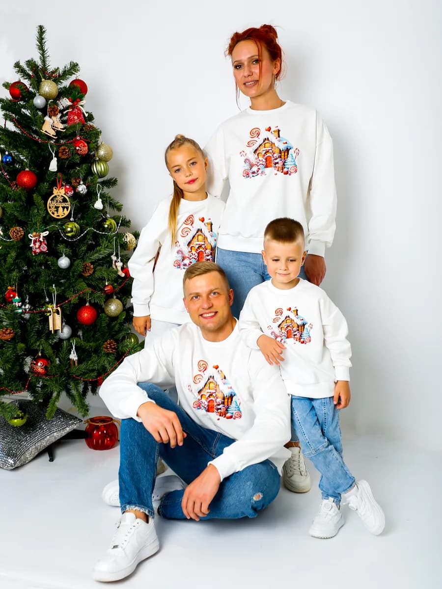 Джемпер с новогодним рисунком фэмили лук