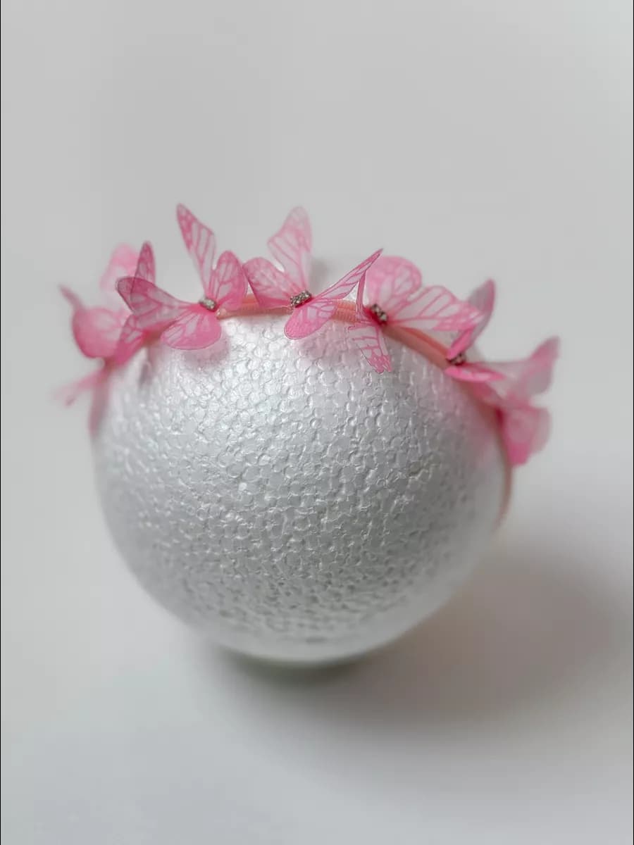 Детская повязка с розовыми бабочками