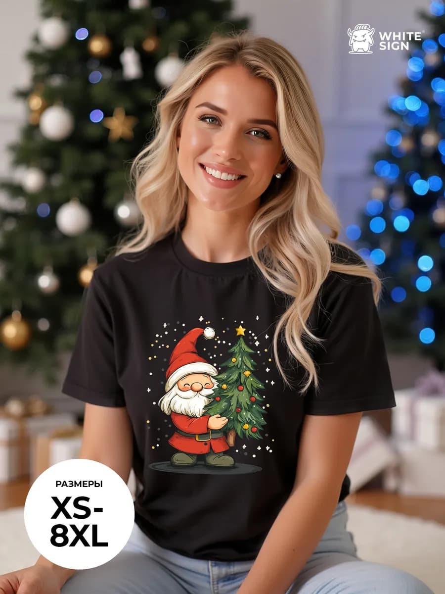 Футболка с принтом "Гном с новогодней ёлкой" оверсайз